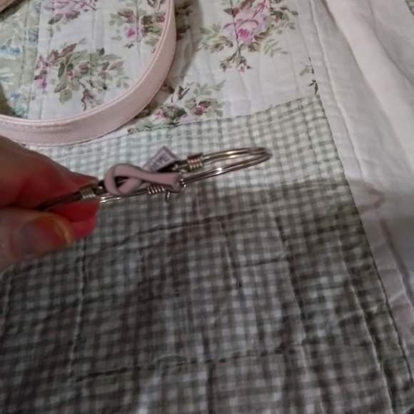 SET OF THREE LUCA & DANNI BREAST CANCER AWARENESS BRACELETS - Picture 9 of 9